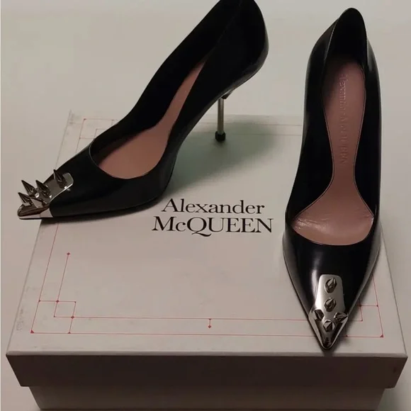 Alexander McQueen Black Studded Heels - worn once! - Picture 2 of 8